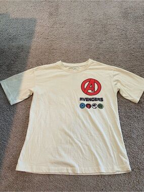 Boys Avengers Graphic Tee in Cream